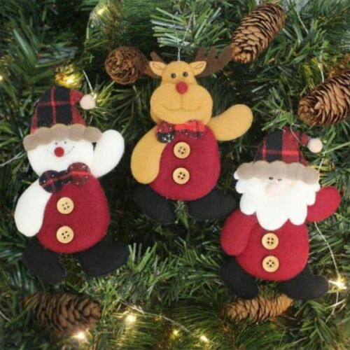 Trio de bonecos